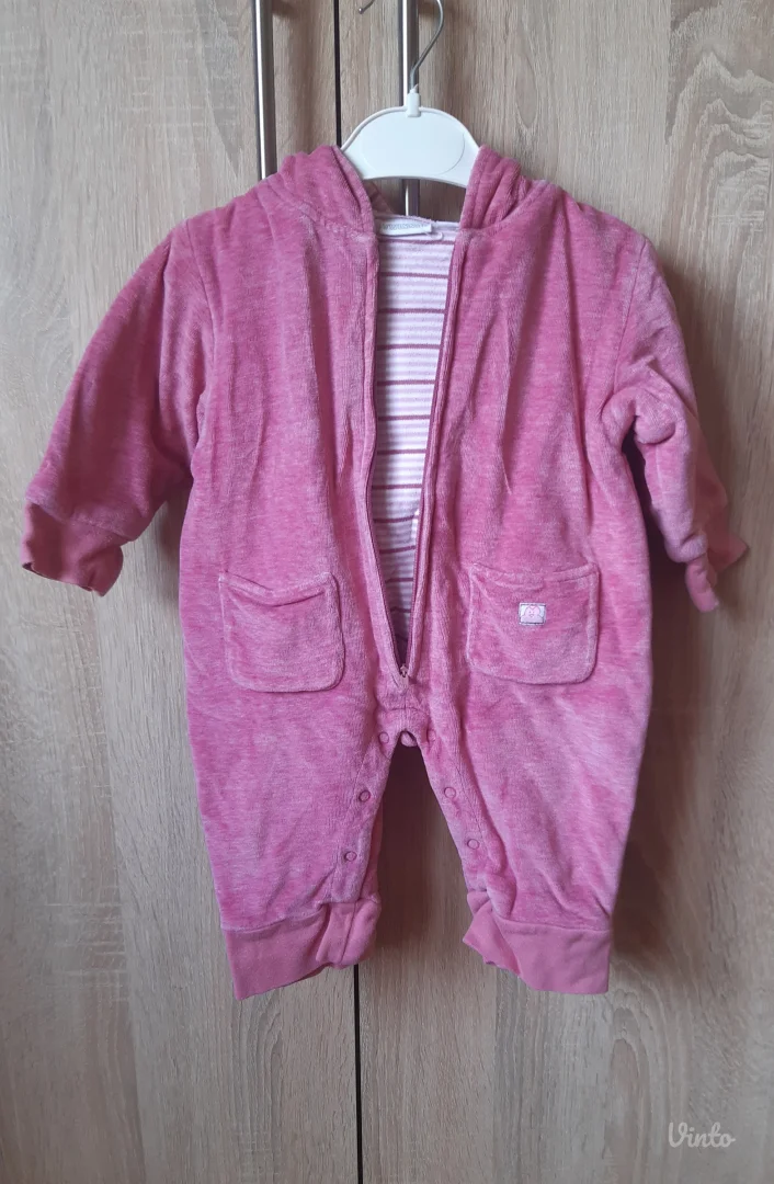 Roze zeka za bebe sa kapuljacom