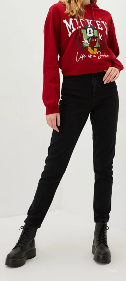 Crne farmerke Mom fit