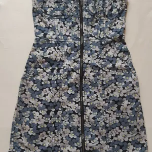 Cvetna korset haljina