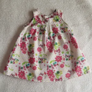 Cvetna haljinica za bebe