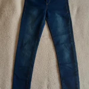 Farmerice za devojcice