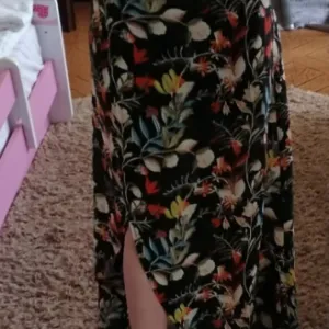 Duga cvetna haljina Novo