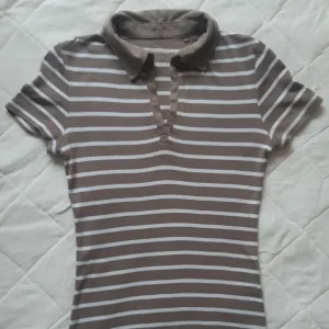 Majica sa kratkim rukavima na pruge