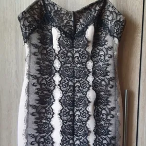 Puder roze haljina sa cipkom