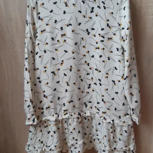 Nova bez haljinica za devojcice