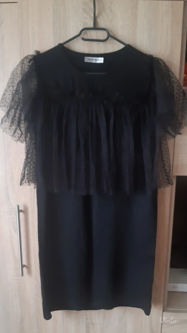 Crna haljina sa tilom Novo