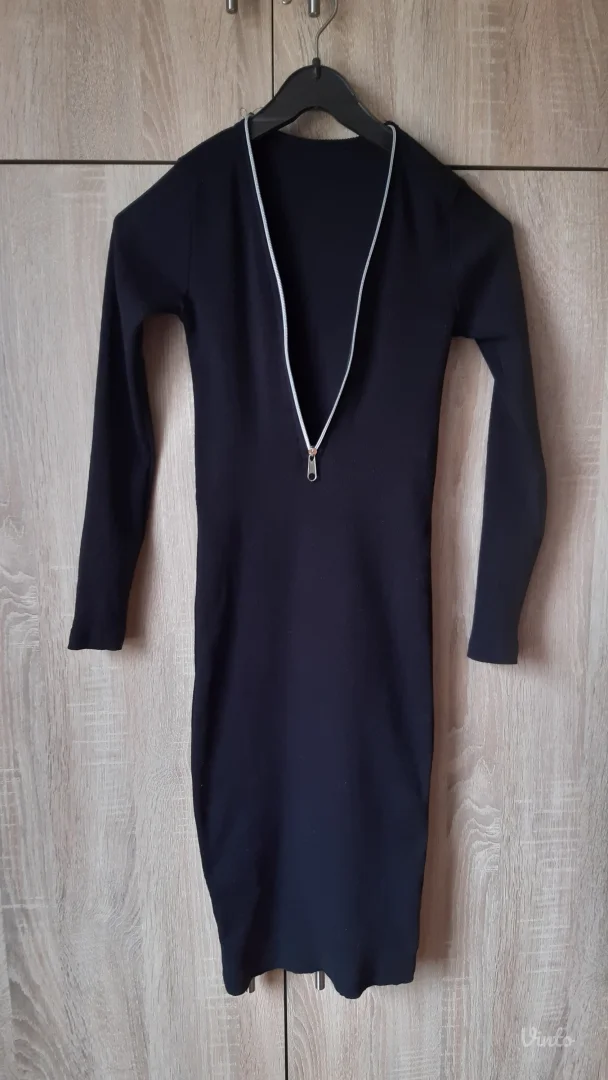 Crna haljina sa zip-om