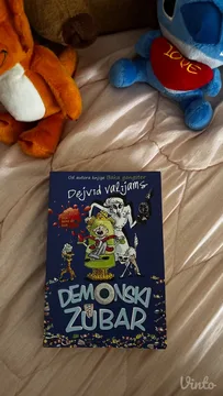 Dejvid Valijams knjiga