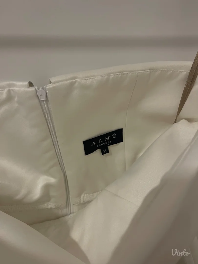 Bela alme couture haljina