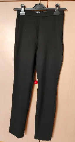 Zara pantalone