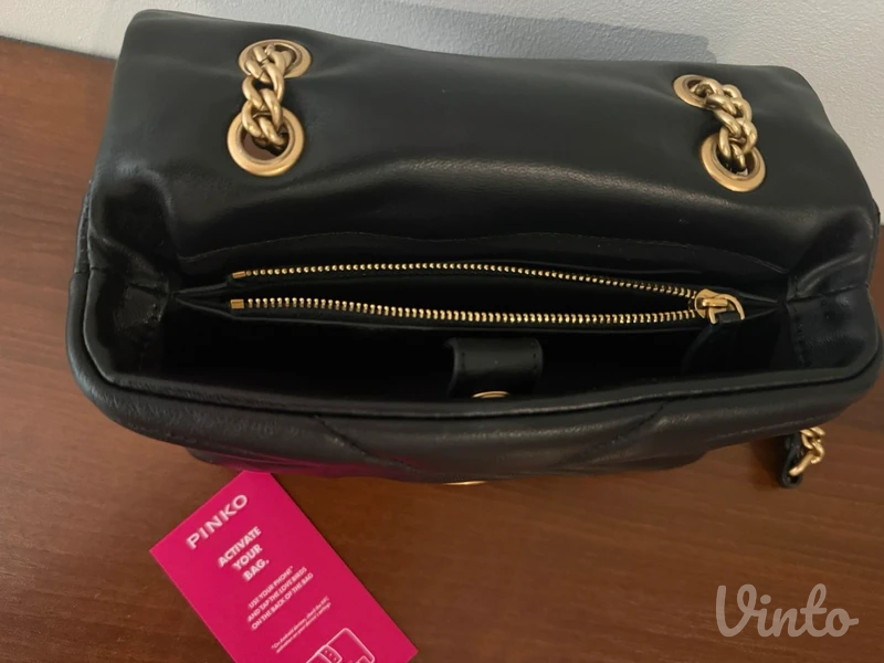 Pinko puff bag crna