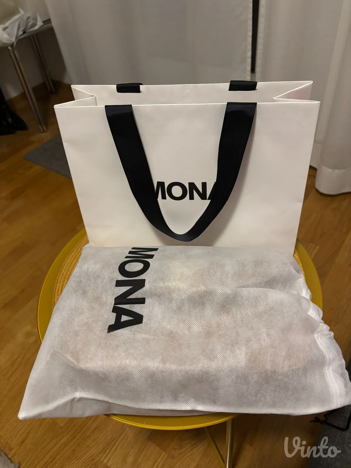 Mona torba