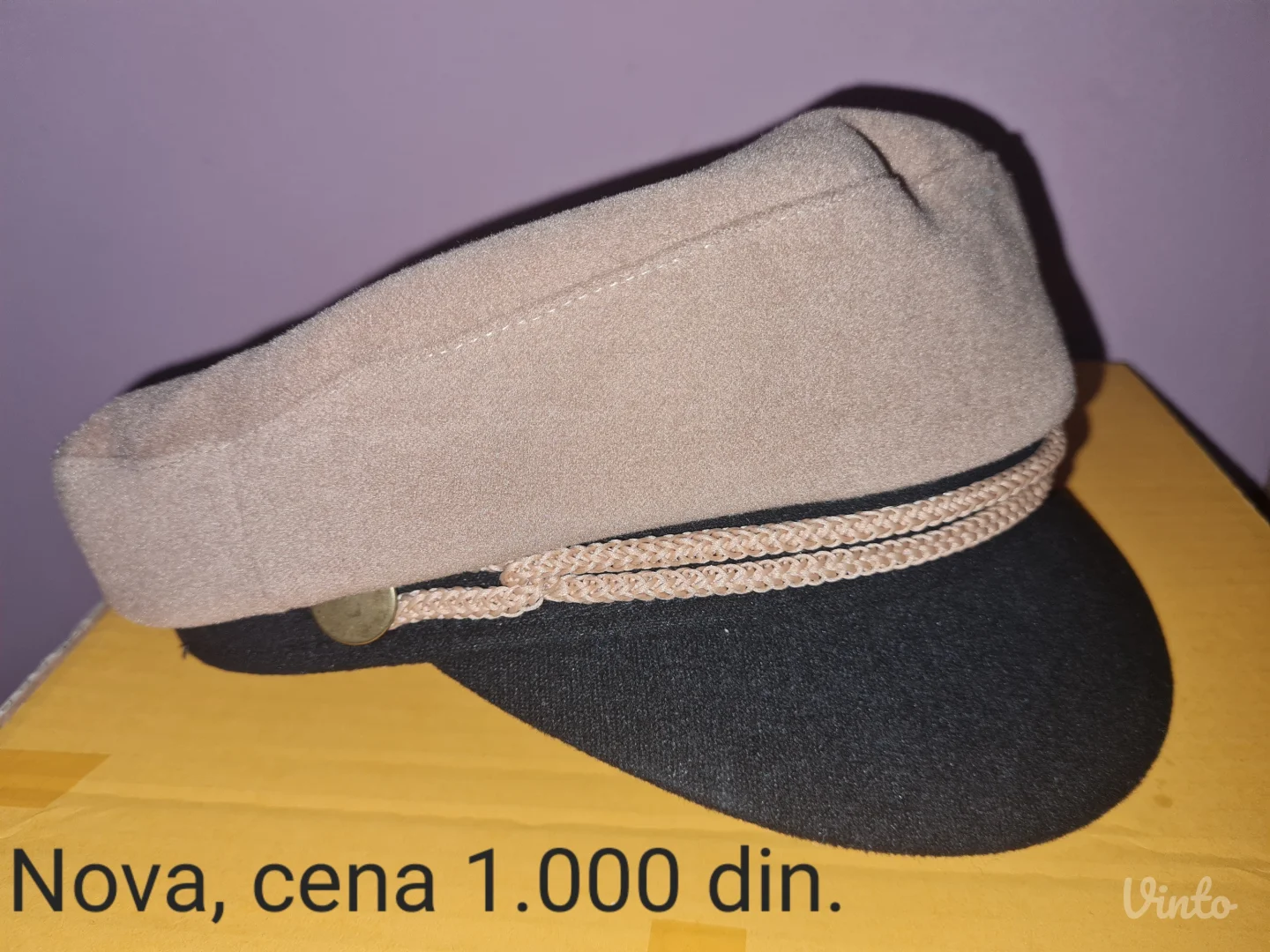 Nova bež moskovljanka