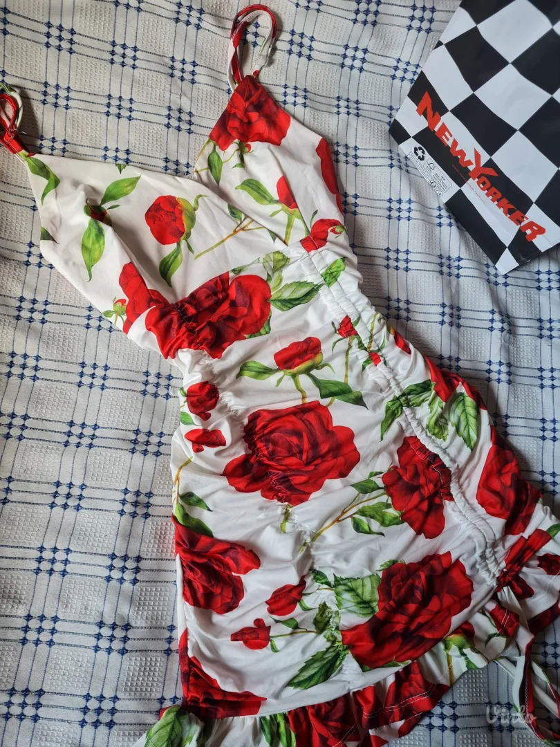 Nova cvetna haljina uni