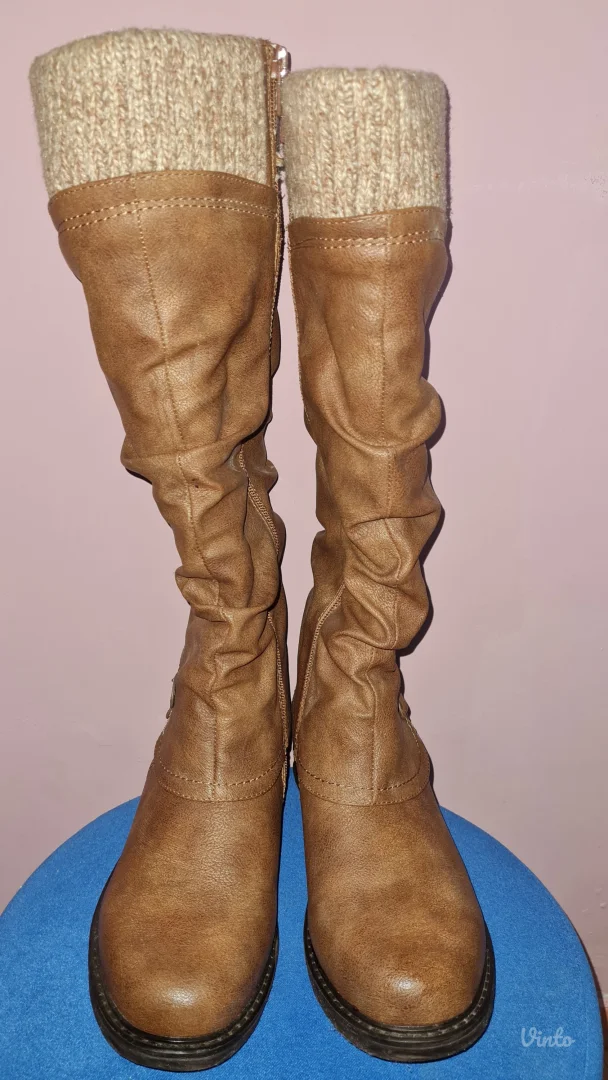 NOVE Rieker čizme sa vunom 39