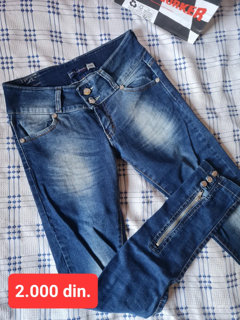 Nove Nane jeans farmerke 28