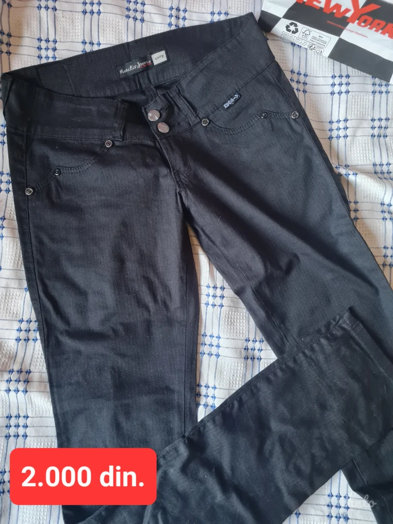 Nove pantalone Nane jeans 28