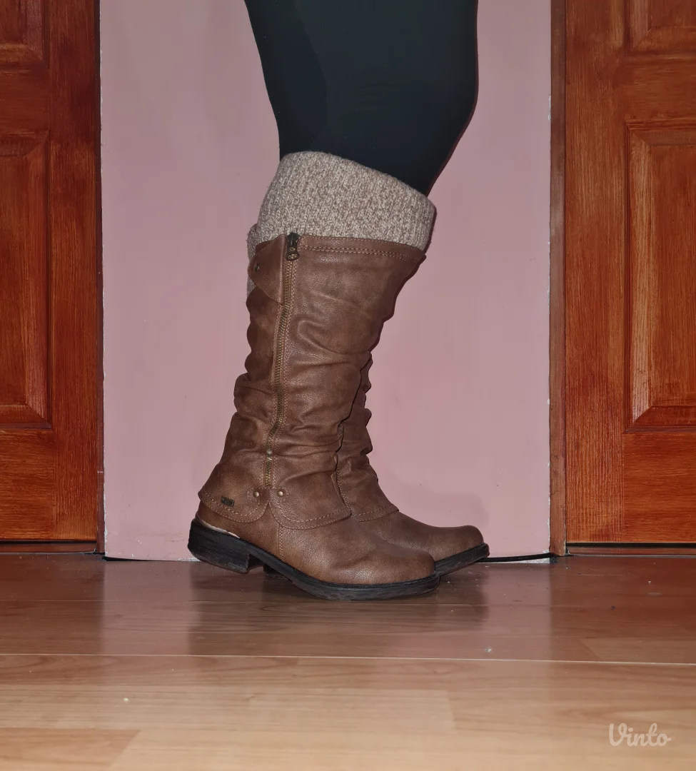 NOVE Rieker čizme sa vunom 39