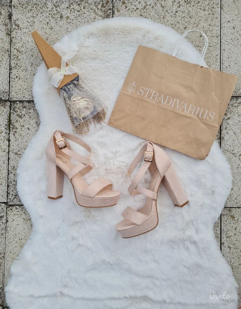 Inportana bež sandale 37