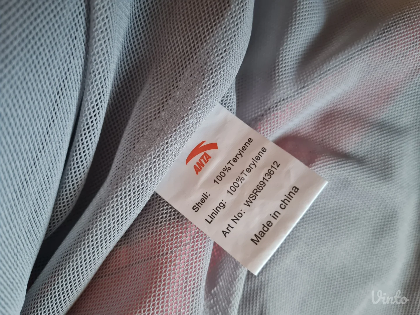 Anta sivi suskavac S