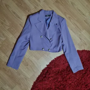 NOVI ljubicasti crop sako 38