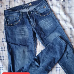 Lune decije farmerke 14