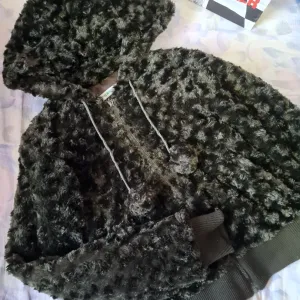 Zelena deblja jakna M