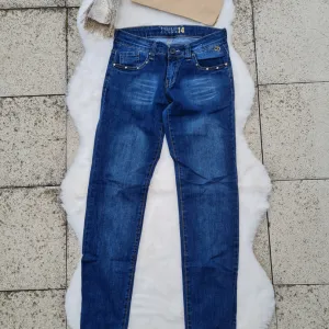 Lune jeans farmerke 14