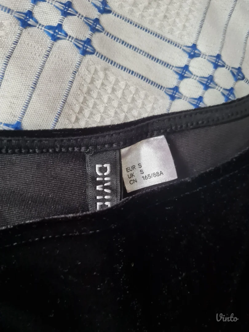 Novi H&M plišani korset S