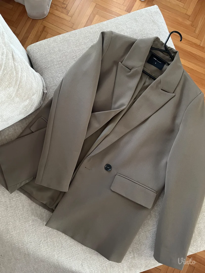 lc waikiki blejzer /novo