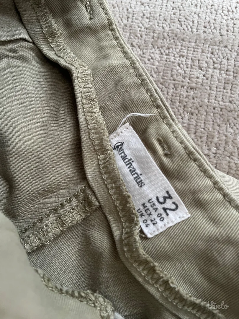 stradivarius cargo pantalone