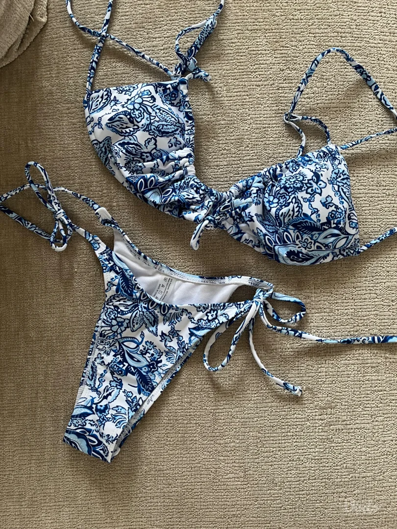 bikini/ novo