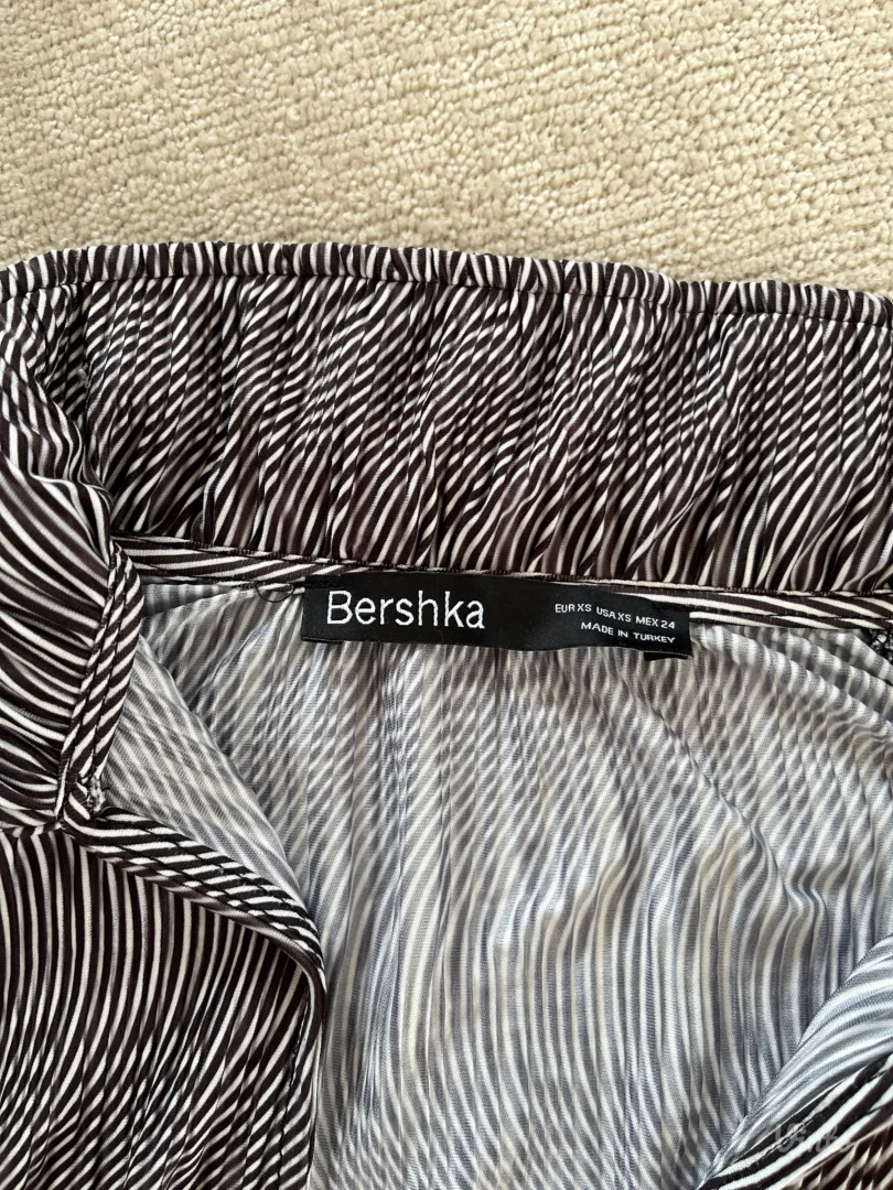 bershka y2k bluzica