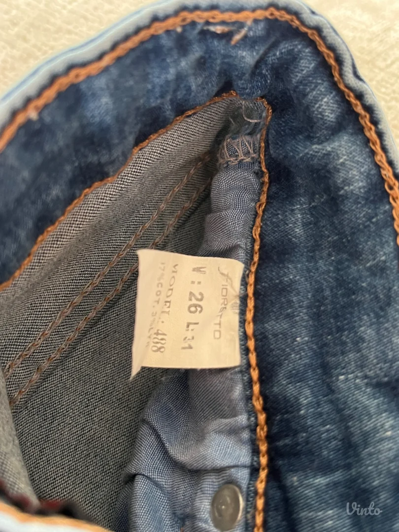 fioretto zvonaste farmerke