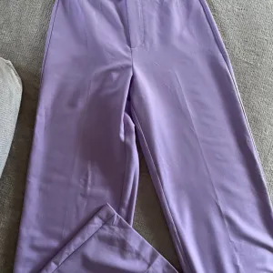 stradivarius pantalone