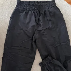 nove trenerke 100% viskoza