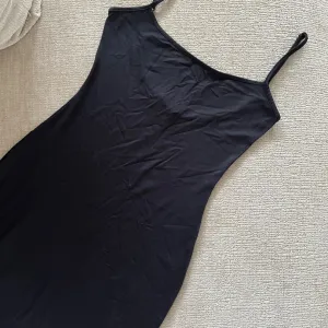 bershka skims haljina