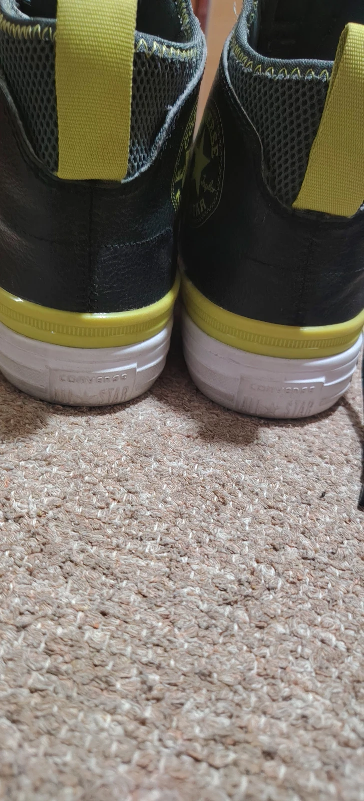 Converse Chuck Taylor All Star Ultra Neon