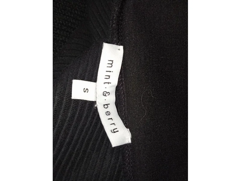 ❤️MINT&BERRY❤️NOVO-DIVNA CRNA PAMUČNA HALJINA S-M