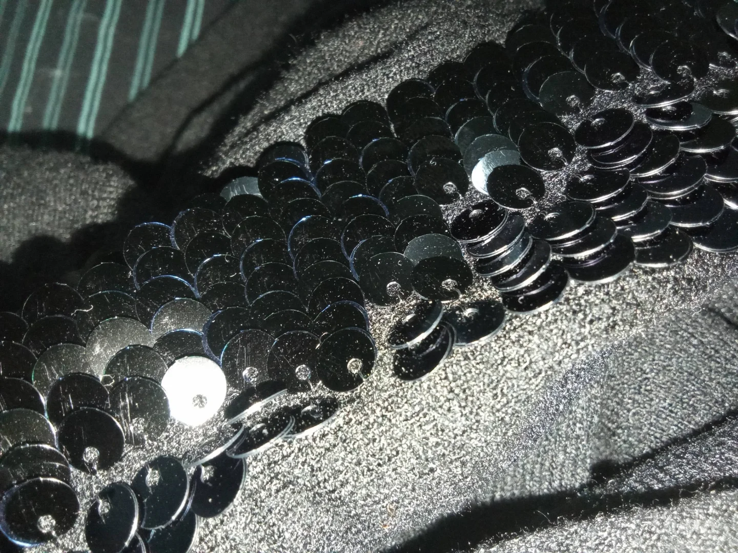 JADENOVO-CRNA HALJINA SA ŠLJOKICAMA M