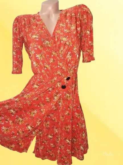 ASOSNOVO-PRELEPA SITNO PLISIRANA-S/36