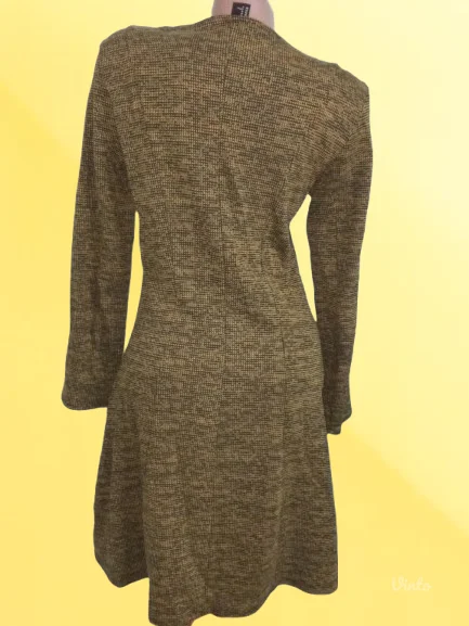 H&MNOVO-OKER HALJINA M