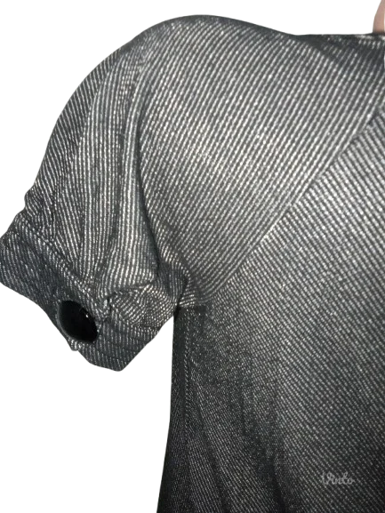 ONLYNOVO- SVETLUCAVA SA DUGMADIMA POZADI S- M