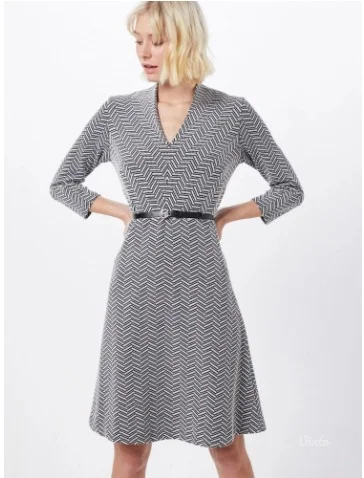 COMMA,NOVO.VRHUNSKA HALJINA 40-L