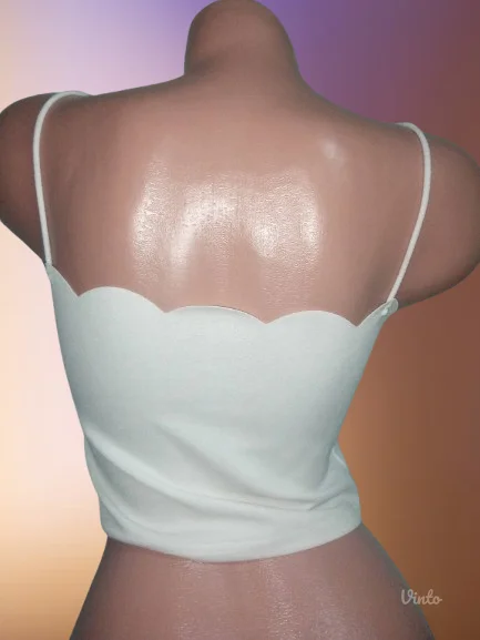 SHEINNOVO-LASERSKI SECENA MAJICA S-M