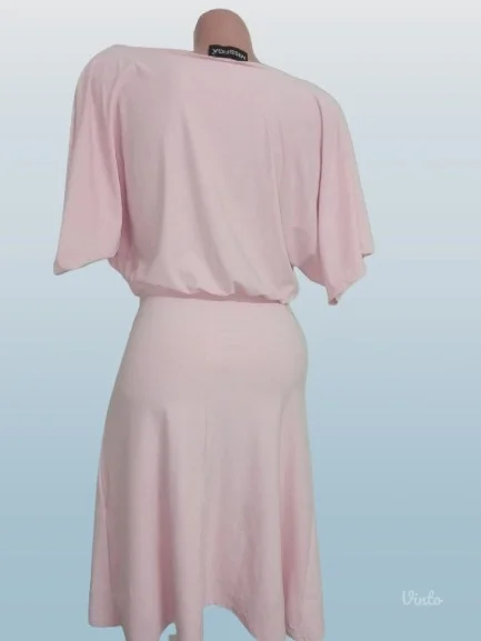 ❤️MISSFIGA❤️NOVO-DIVNA ROZE OD MOKRE LIKRE M-38