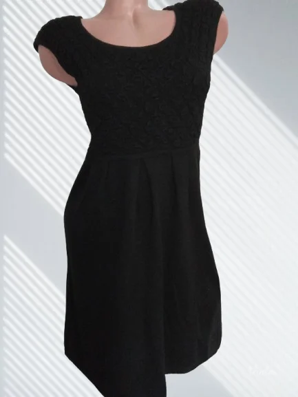 MONARI NOVO-KNIT HALJINA SA MALO VUNE S-M