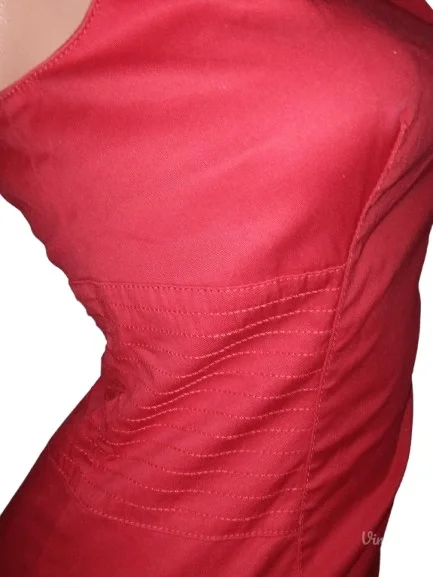 ❤️BENETTON❤️NOVO-CRVENA HALJINA-VRH!! XS-34