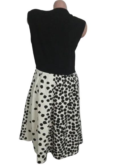 IN TRENDNOVO-KVALITETNA I LEPA HALJINA L-XL