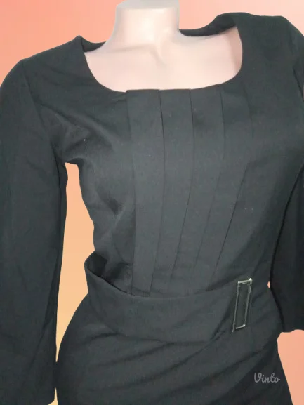 ❤️SISLINE❤️NOVO-BAŠ LEPA CRNA HALJINA S